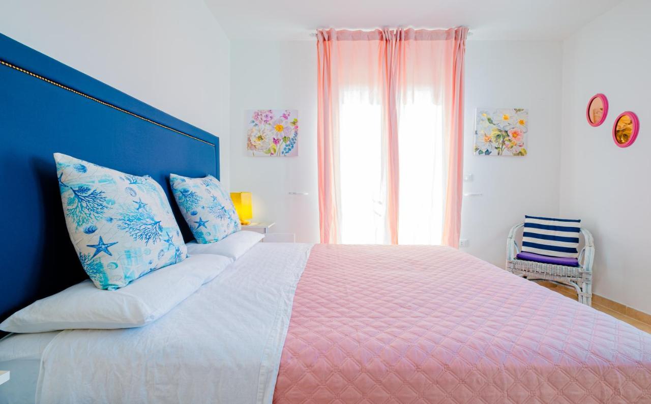 Villette Lux Fronte Spiaggia - Torre Pali Εξωτερικό φωτογραφία