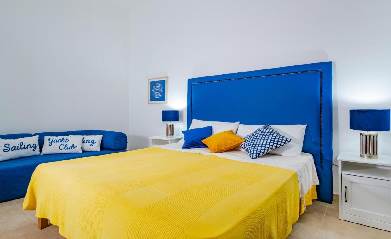 Villette Lux Fronte Spiaggia - Torre Pali Εξωτερικό φωτογραφία