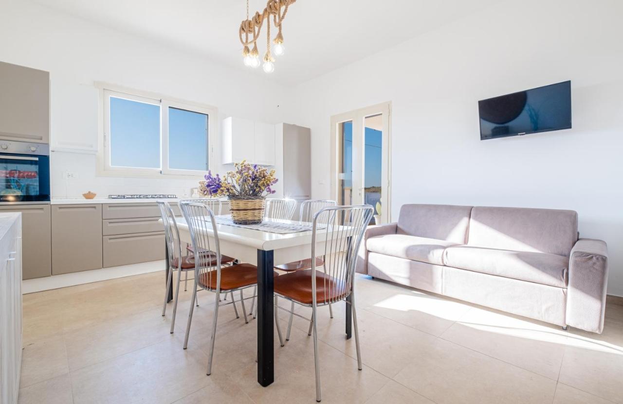 Villette Lux Fronte Spiaggia - Torre Pali Εξωτερικό φωτογραφία