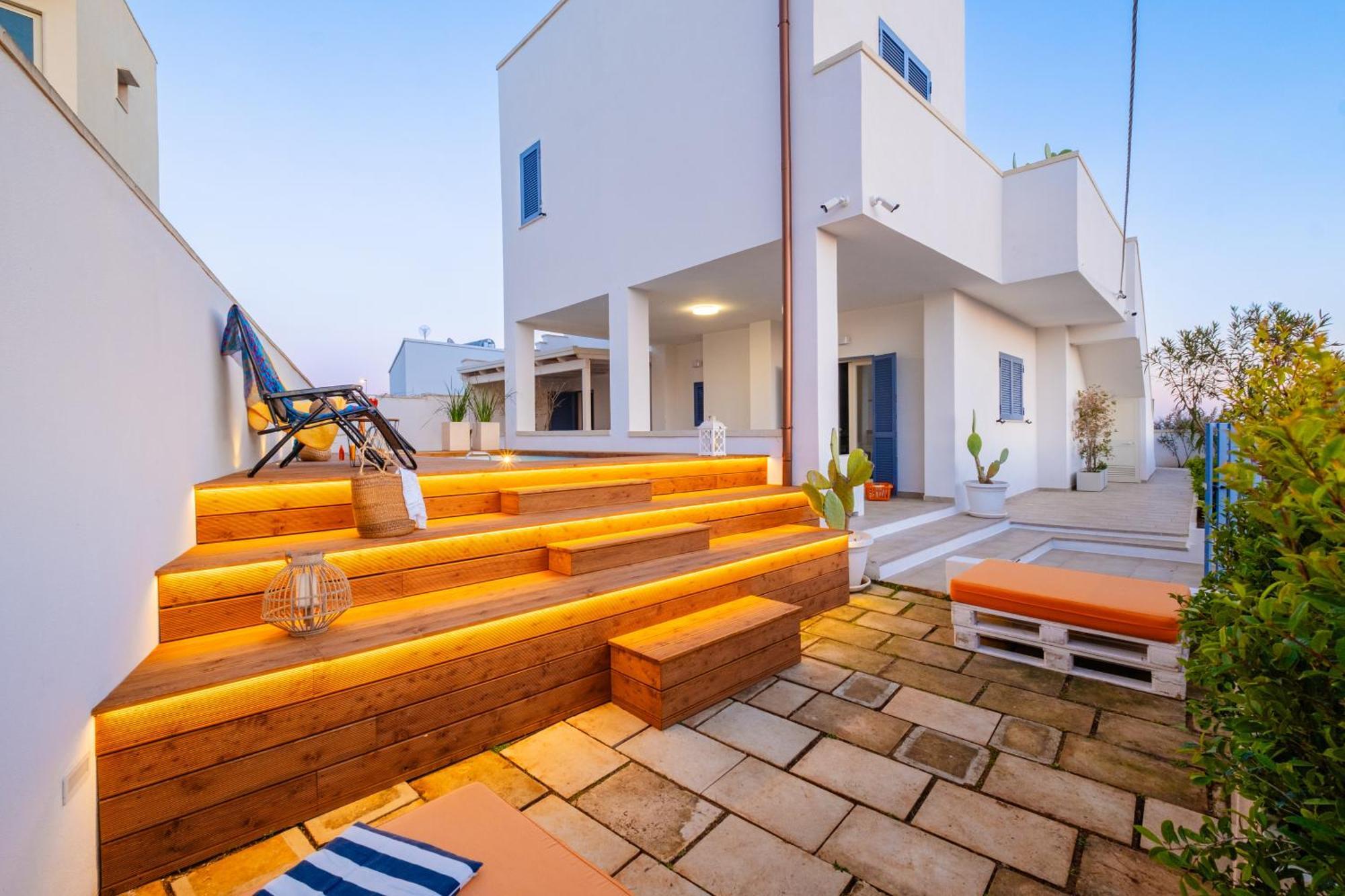Villette Lux Fronte Spiaggia - Torre Pali Εξωτερικό φωτογραφία